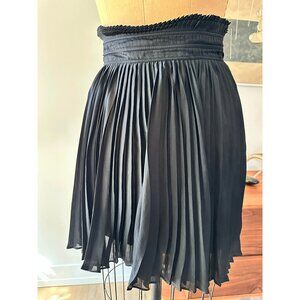 Couture GIVENCHY Pleated Mini-skirt with Tailored Waistband